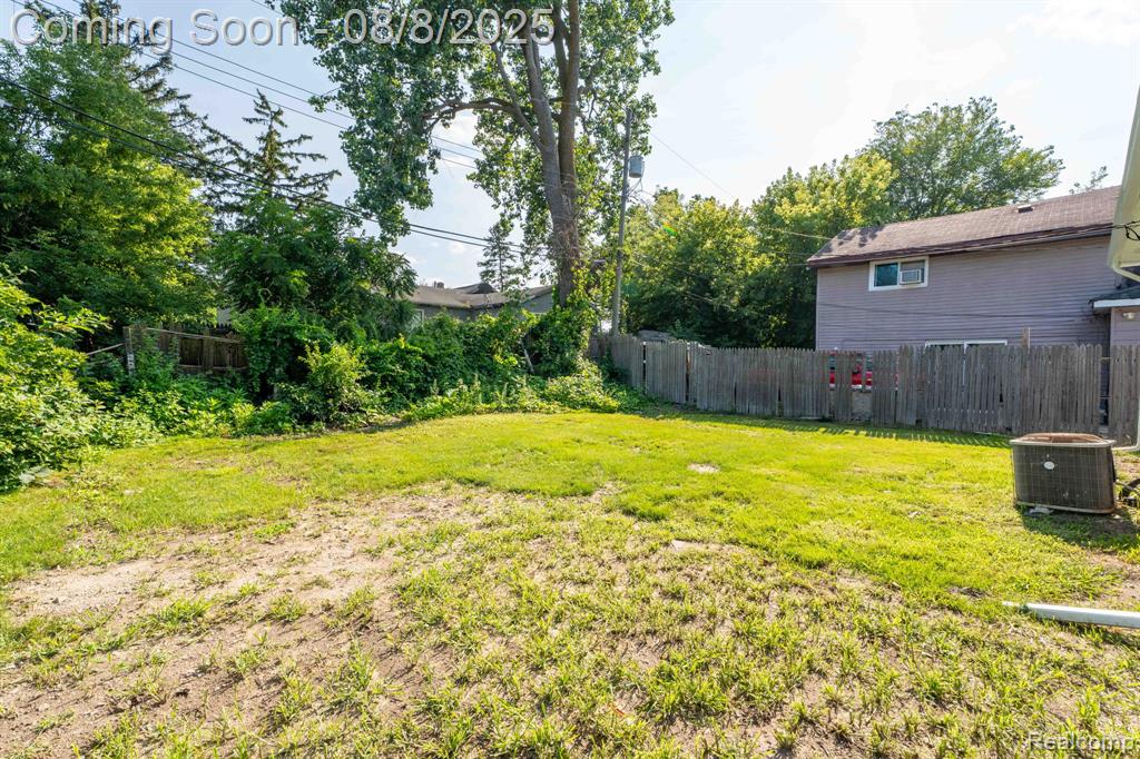 451 Nebraska Avenue, Pontiac, MI 48341 — Photo 43