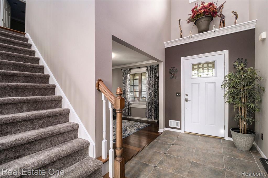 4594 SEYMOUR LAKE Road, Oxford, MI 48371 — Photo 5