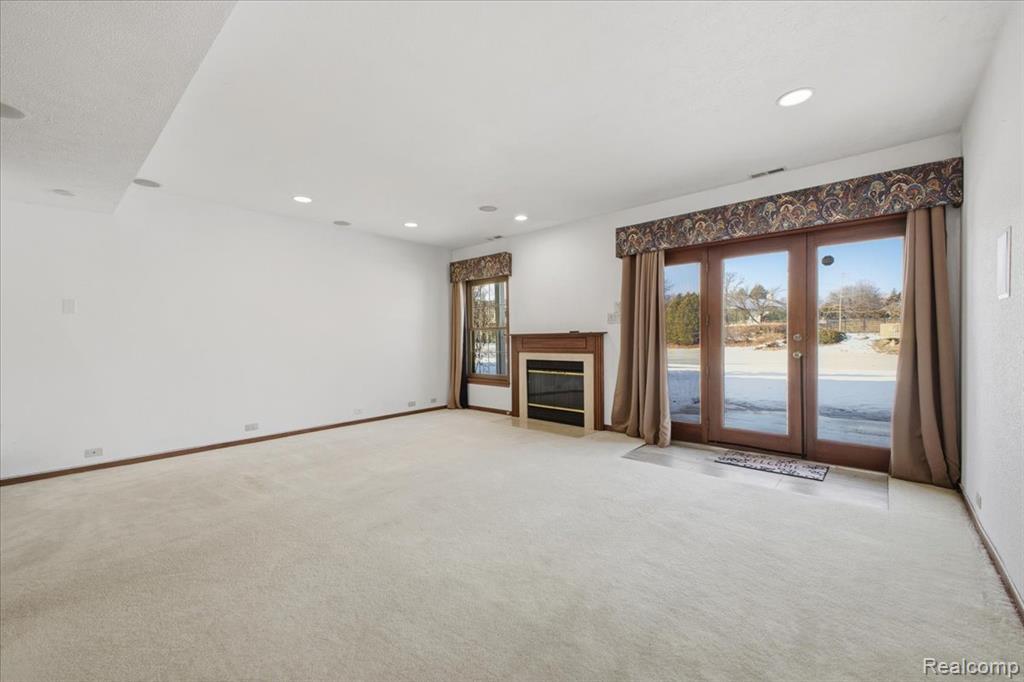 3338 Breckland Court, Ann Arbor, MI 48108 — Photo 38