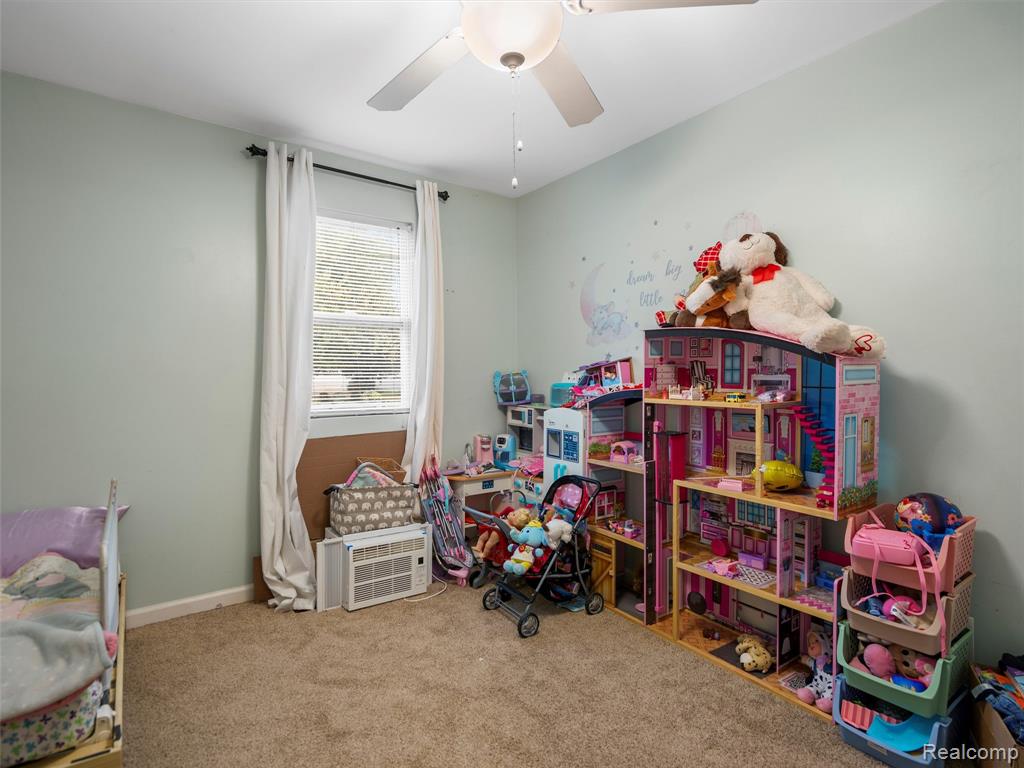 449 Joslyn Road, Lake Orion, MI 48362 — Photo 15