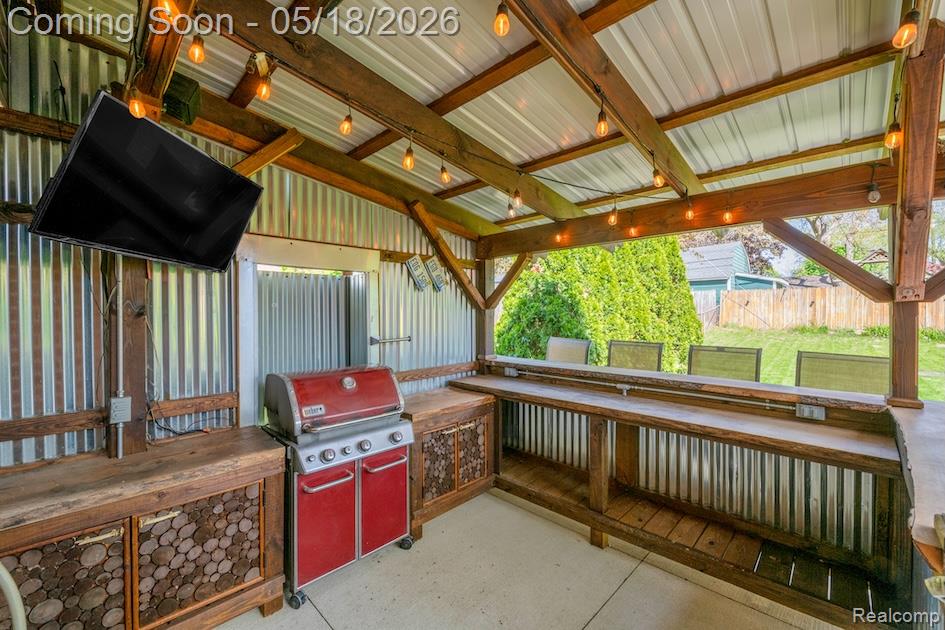 693 Langley Boulevard, Clawson, MI — Photo 39
