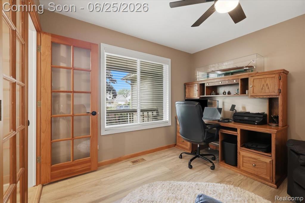 5762 Garnet Circle, Clarkston, MI 48348 — Photo 23