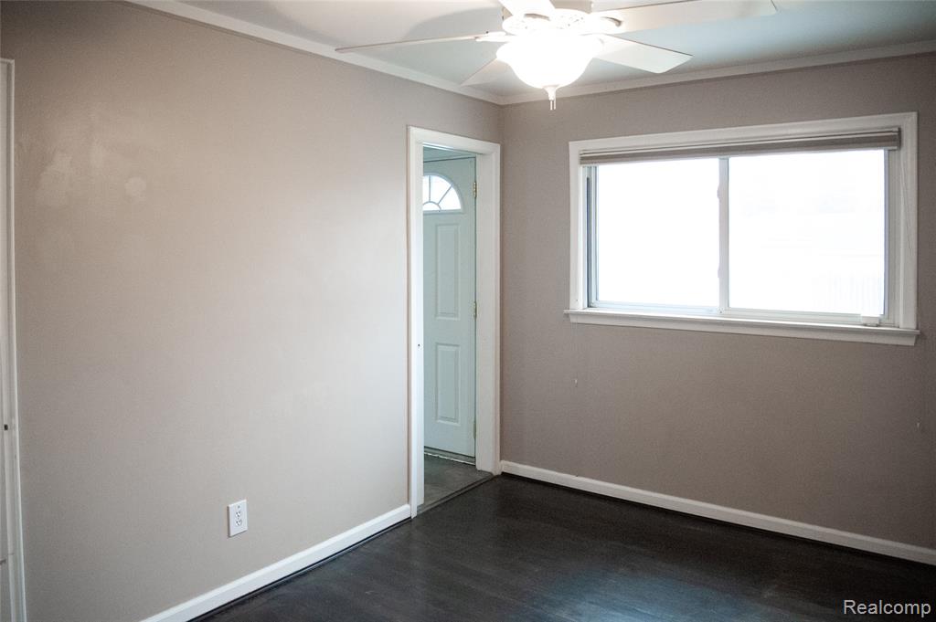 8812 Hemingway, Redford, MI 48239 — Photo 10