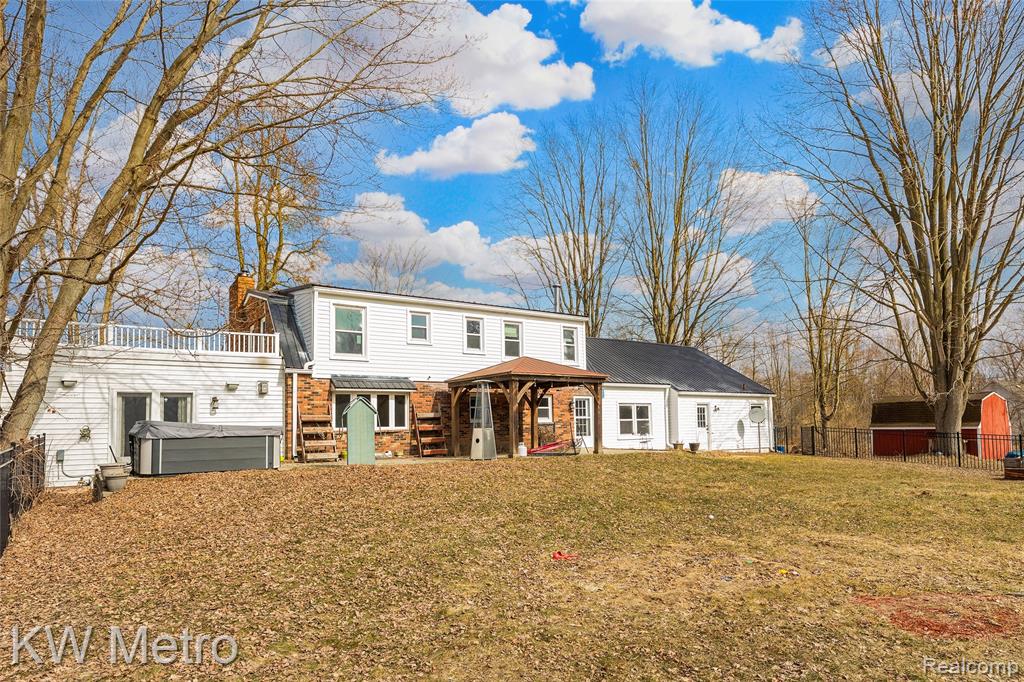 8665 Meskill Road, Columbus, MI — Photo 4