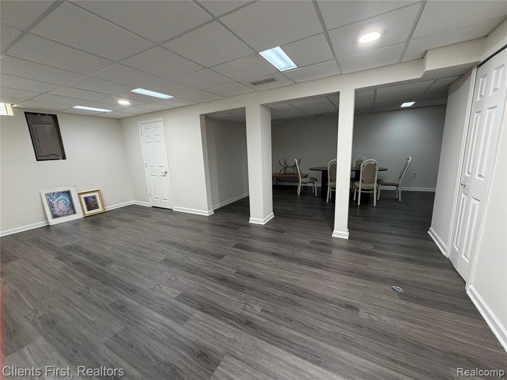 7043 Foxridge Drive, Canton, MI 48187 — Photo 36