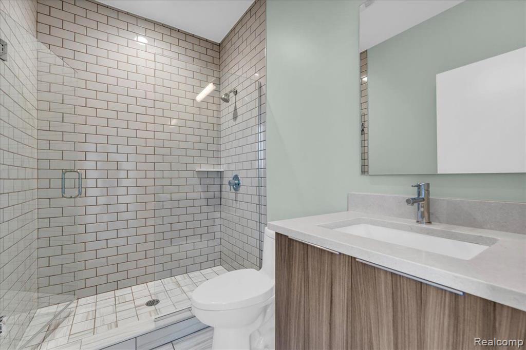 236 Alfred Street, Detroit, MI 48201 — Photo 34