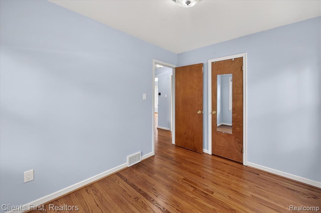 18441 Poinciana, Redford, MI 48240 — Photo 18