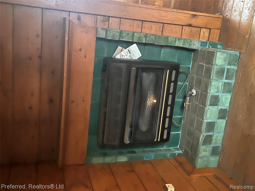 33670 Hillcrest Drive, Farmington, MI 48335 — Photo 8