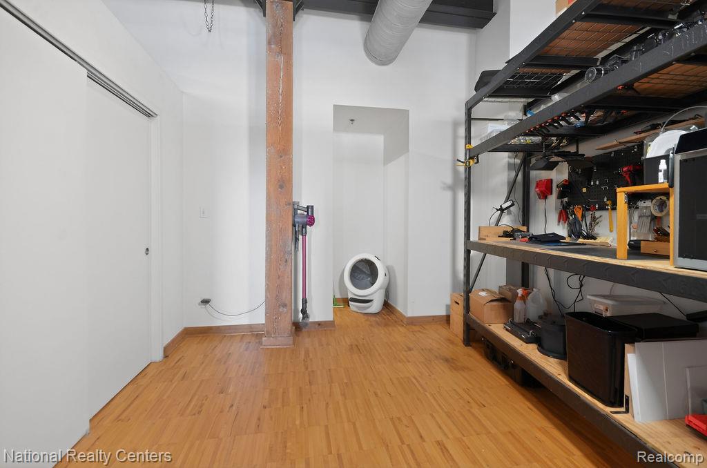 200 River Place Drive, 23, Detroit, MI 48207 — Photo 24
