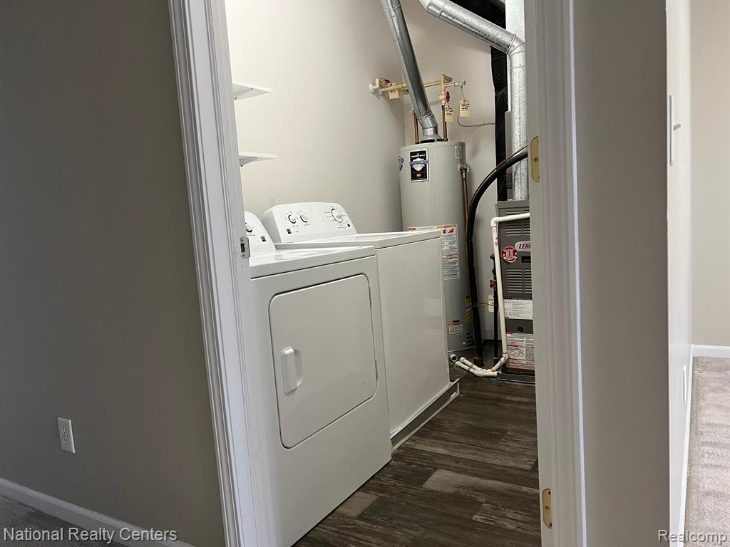 40564 BLYTHEFIELD Lane, Canton, MI 48188 — Photo 33