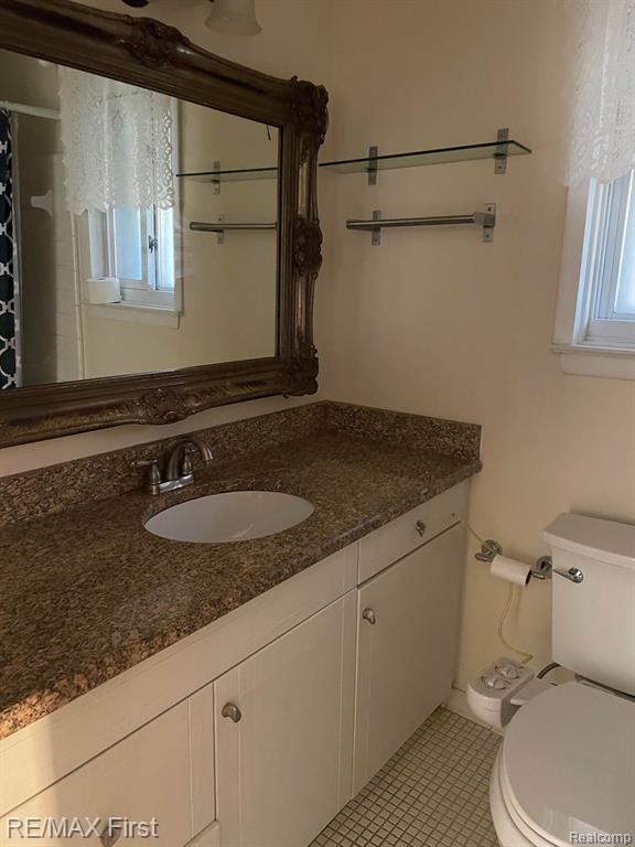 8401 18 Mile APT # 99 Road, Sterling Heights, MI 48313 — Photo 5