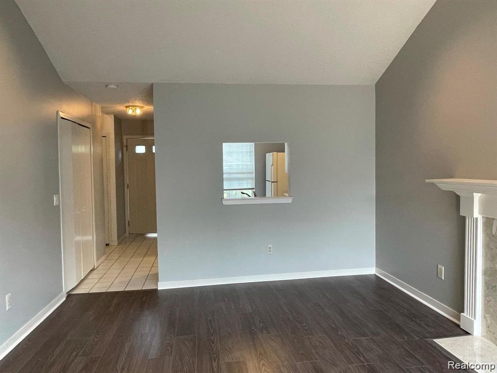 41390 Clinton Drive, Novi, MI — Photo 7