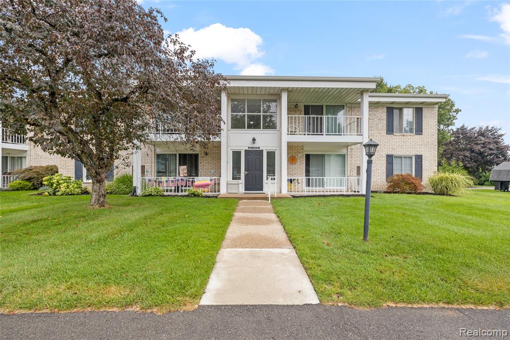35916 Ann Arbor Trail, Livonia, MI 48150 — front exterior