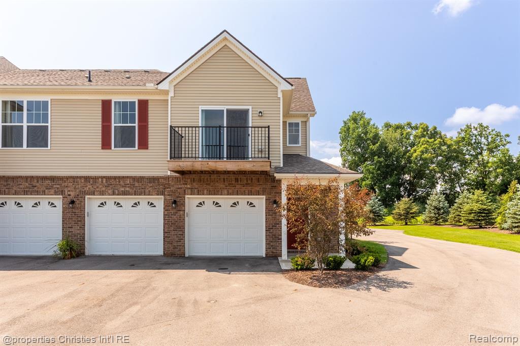 9776 RIDGE RUN Street, Howell, MI 48855 — Photo 21