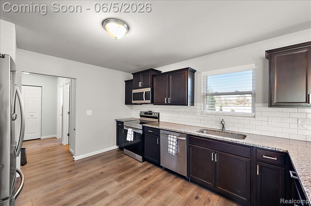 461 Golfside Drive, Lapeer, MI 48446 — Photo 12