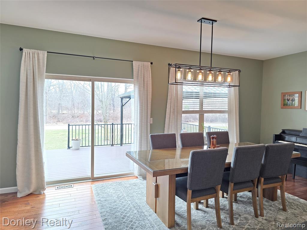 10376 Valley Drive, Goodrich Vlg, MI — Photo 8