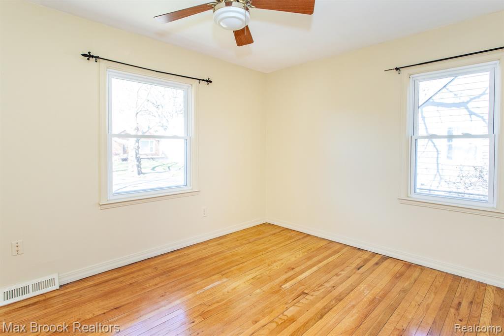 718 Meadowdale Street, Ferndale, MI 48220 — Photo 22
