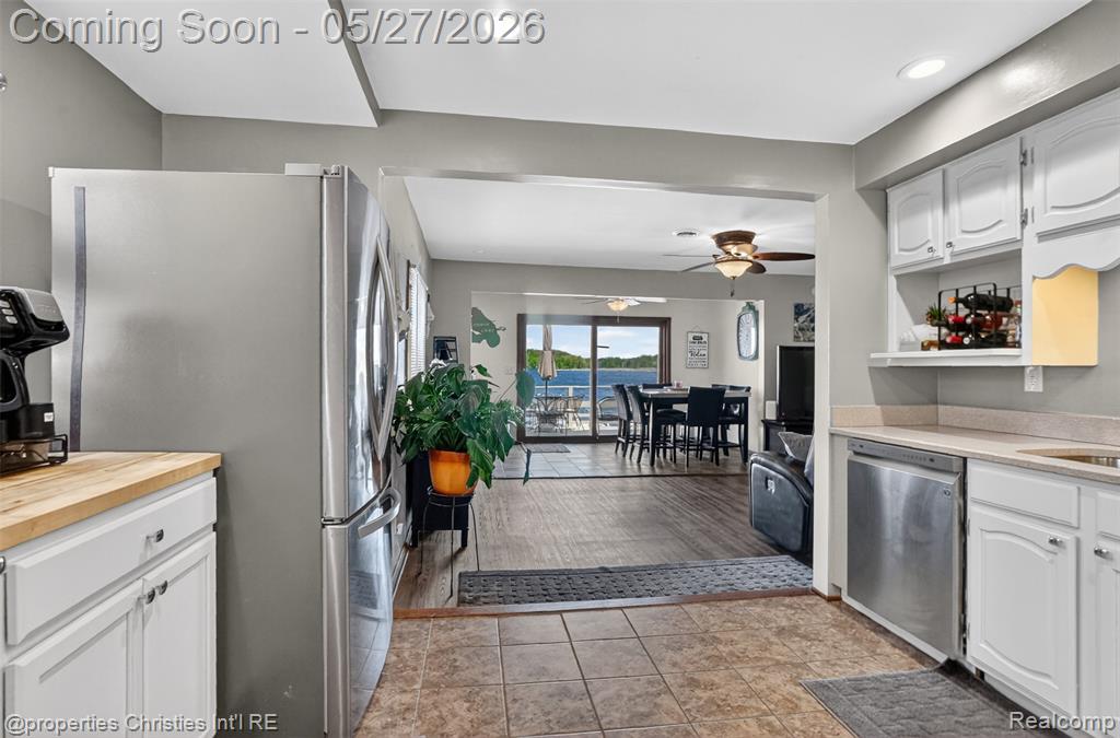9696 Elizabeth Lake Road, White Lake, MI — Photo 11