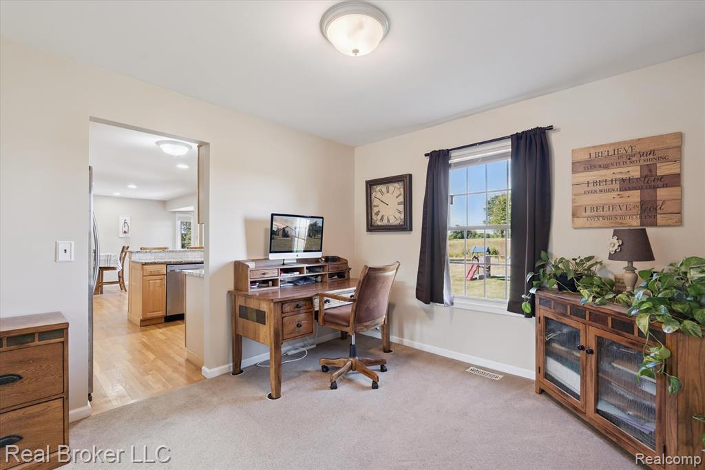6097 High Valley Drive, White Lake, MI 48383 — Photo 14