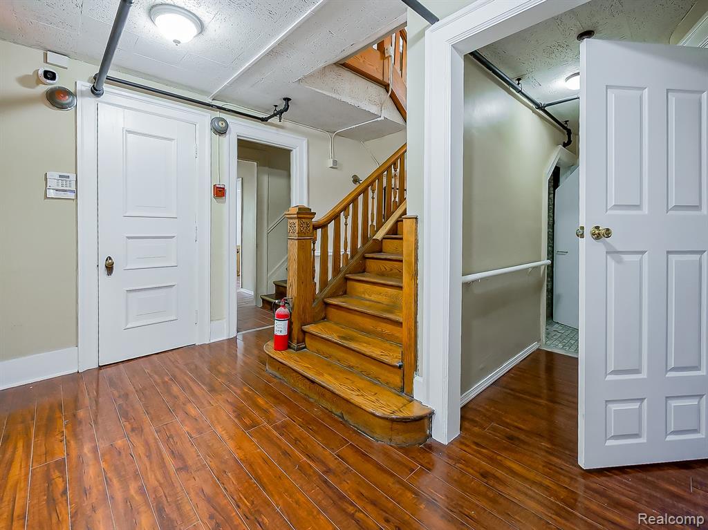 491 E GRAND Boulevard, Detroit, MI 48207 — Photo 3