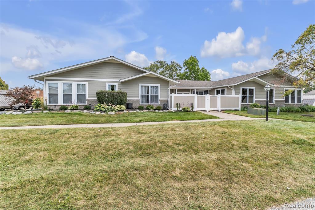 22653 Woolsey, Novi, MI — front exterior