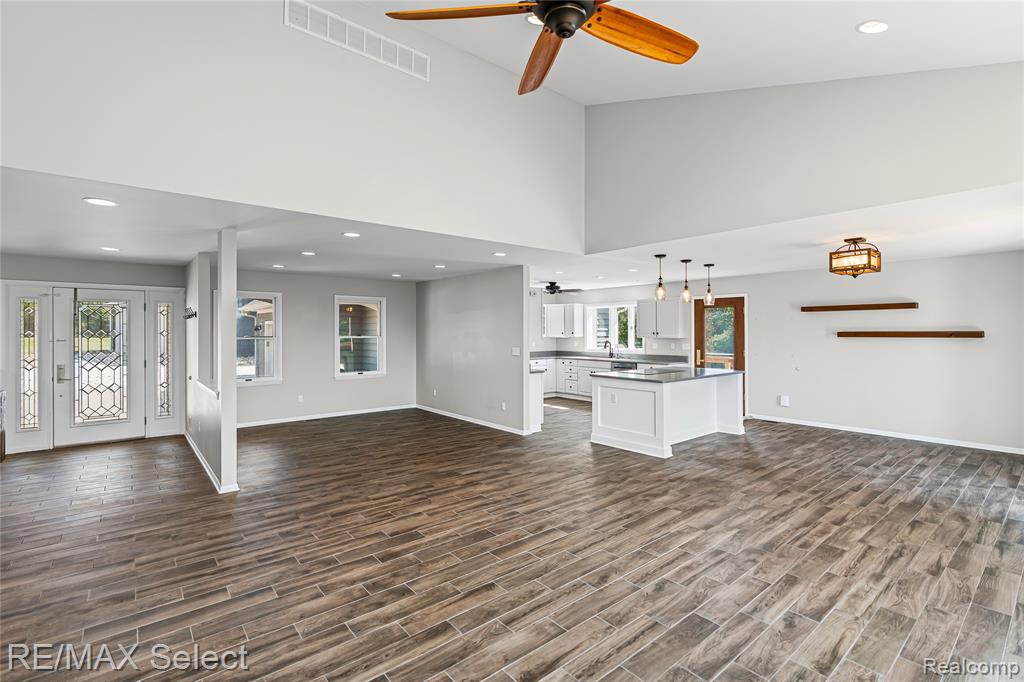 6056 Atlas Road, Grand Blanc, MI 48439 — Photo 8