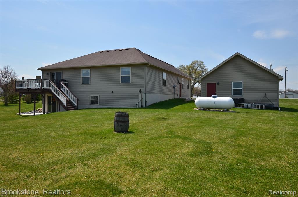 6854 WILDCAT Road, Grant, MI 48032 — Photo 6