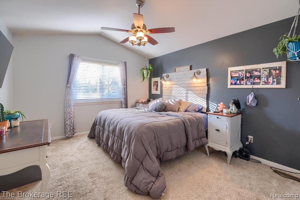 8380 Hunt Club Court, Grand Blanc, MI 48439 — Photo 60
