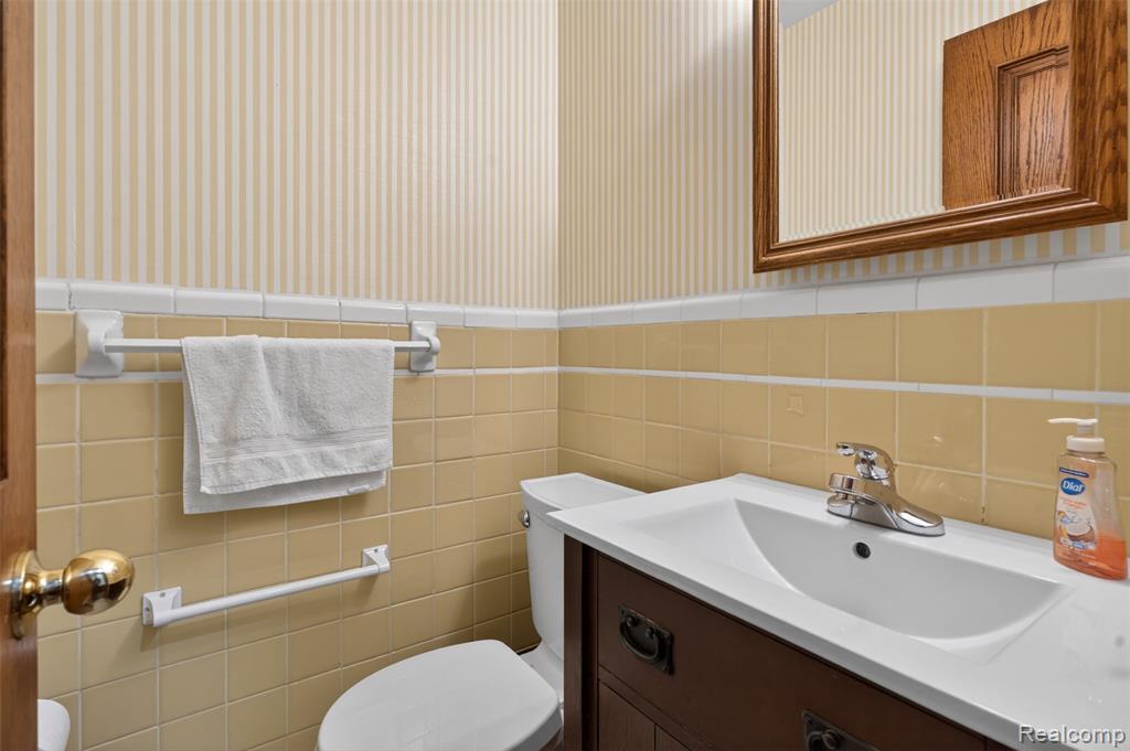 15623 Millar Road, Clinton Twp, MI 48036 — Photo 51