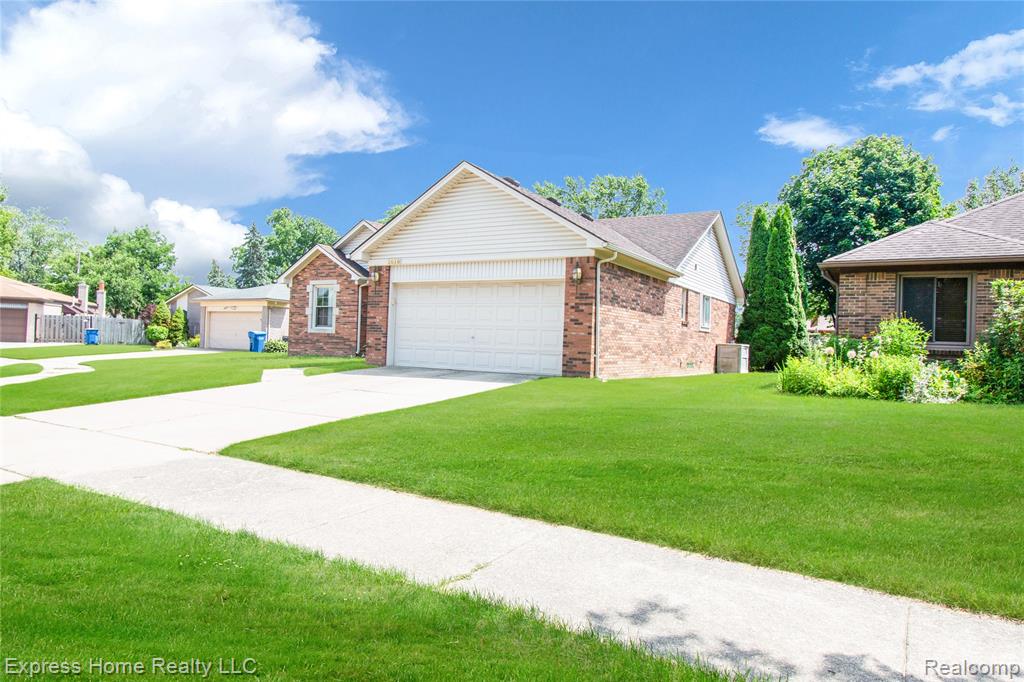 5010 Kelly Drive, Warren, MI 48092 — Photo 3