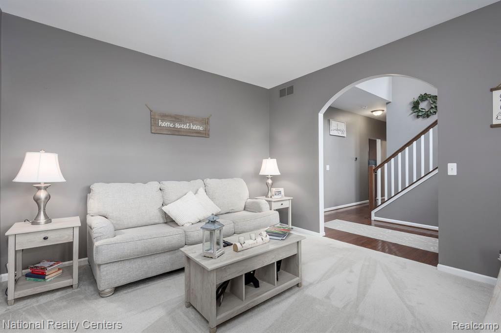 18 Wildrose Drive, White Lake, MI — Photo 3