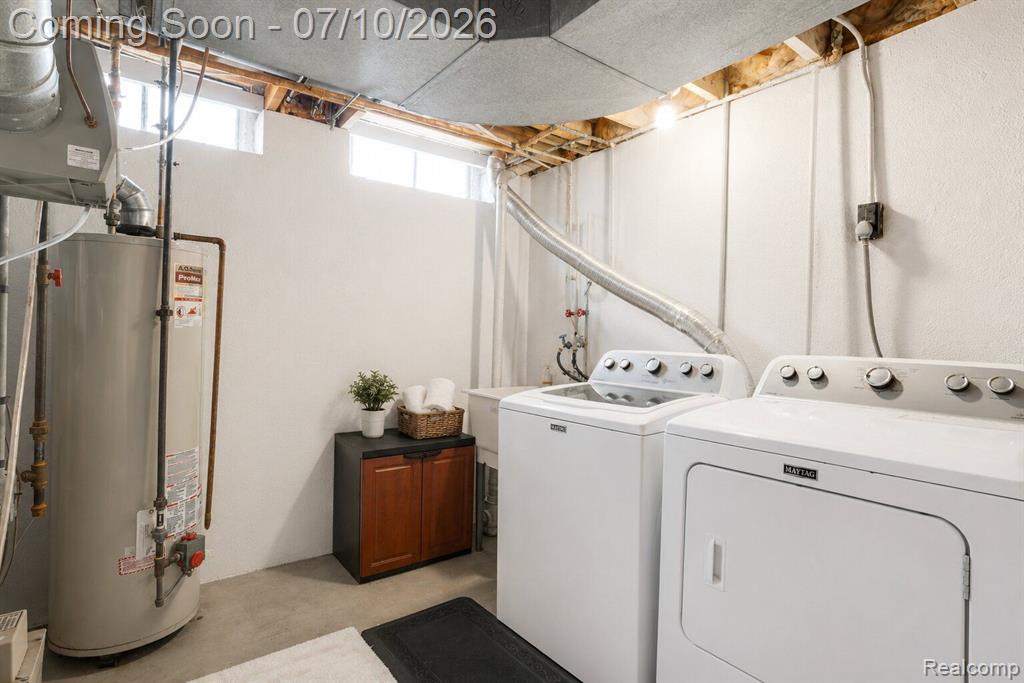 40042 Stimpson Drive, Sterling Heights, MI 48310 — Photo 28