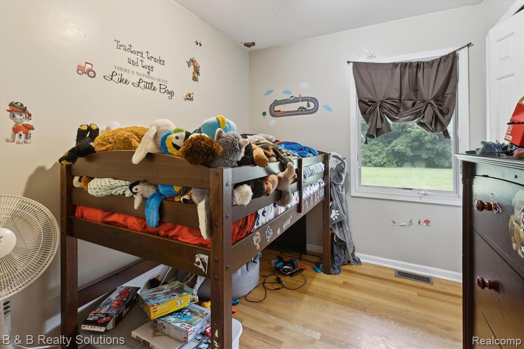 2264 Dodds Road, North Branch, MI 48461 — Photo 21