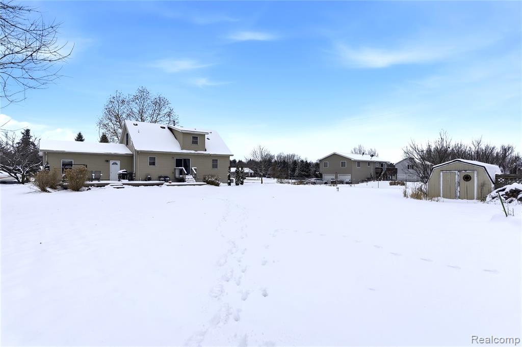 9457 Hollister Road, Laingsburg, MI 48848 — Photo 33