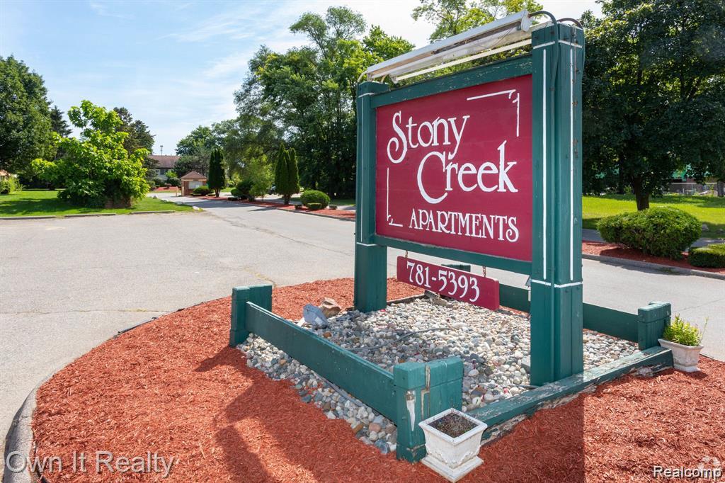 59314 Van Dyke Road, Washington, MI — Photo 16