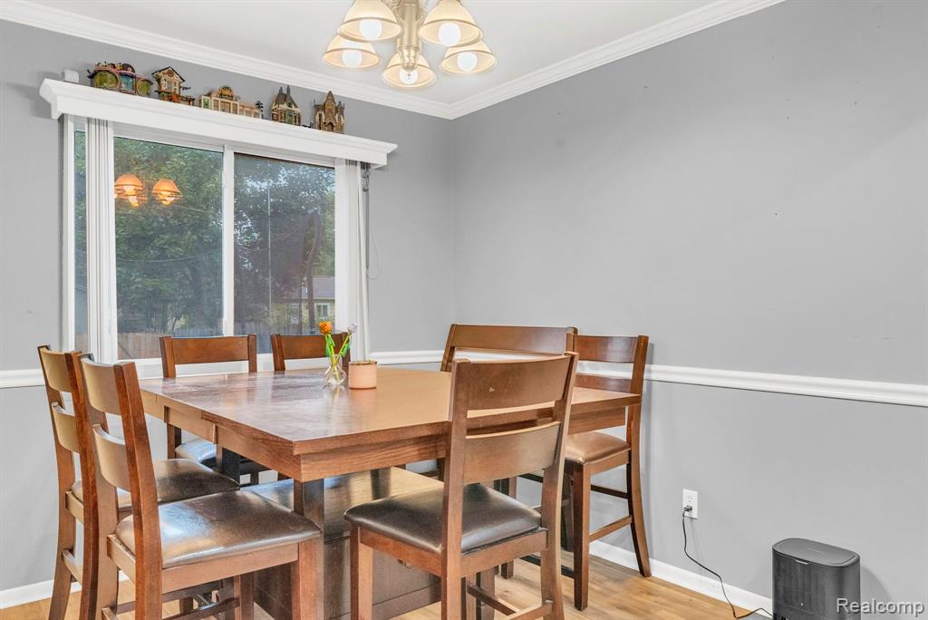 310 AIRPORT Drive, Holly, MI 48442 — Photo 15