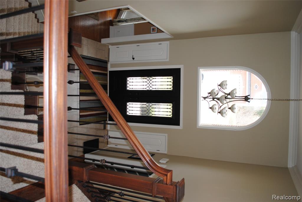 1271 Tulberry Circle, Rochester, MI 48306 — Photo 13