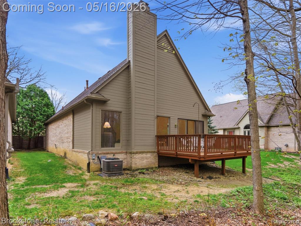 47318 Cider Mill Drive, Novi, MI — Photo 44