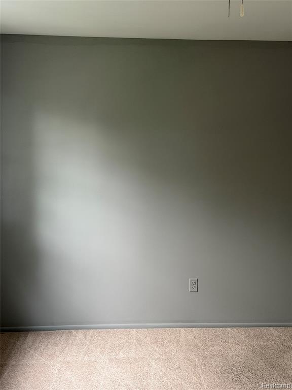 887 Kirts Boulevard, Troy, MI 48084 — Photo 16