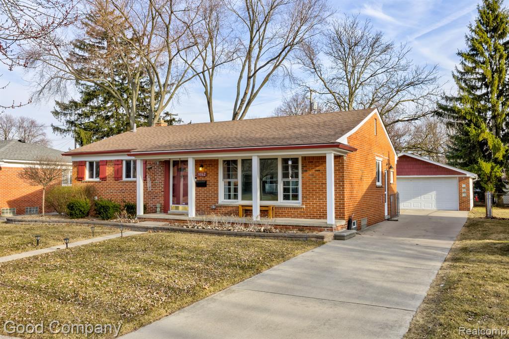 9062 SHANNON Drive, Sterling Heights, MI 48314 — Photo 2