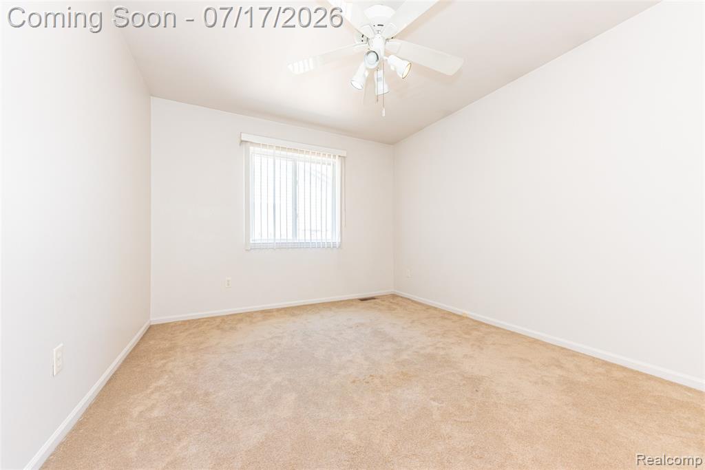 993 W Rose Avenue, Garden City, MI — Photo 29
