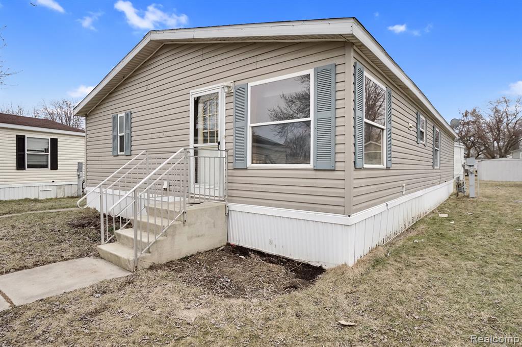 41021 OLD MICHIGAN AVENUE Lot #230, Canton, MI 48188 — Photo 5