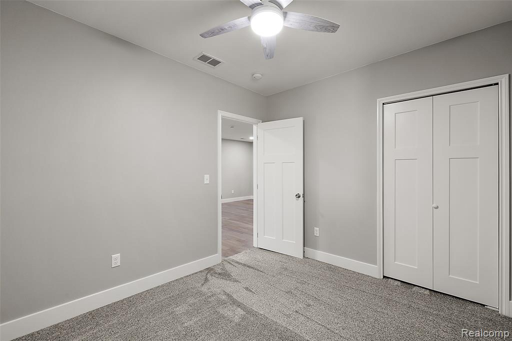 5771 Gratiot Avenue, St. Clair, MI 48079 — Photo 56