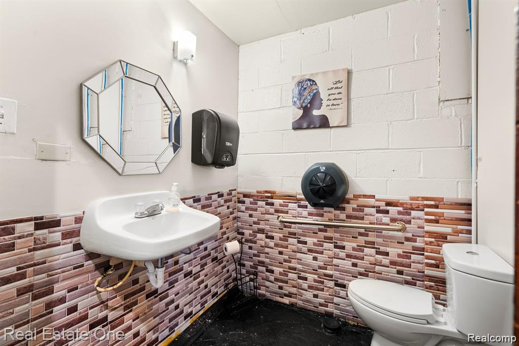 5341 E Nevada Street, Detroit, MI 48234 — Photo 15