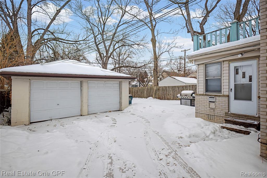 506 W 12 Mile Road, Royal Oak, MI 48073 — Photo 51