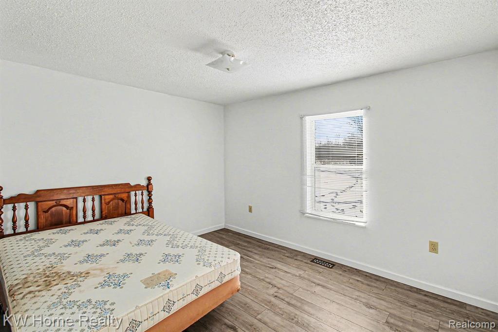 4038 Catlin Road, Columbiaville, MI 48421 — Photo 10