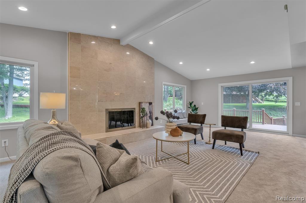 5310 Pond Bluff Drive, West Bloomfield, MI 48323 — Photo 18