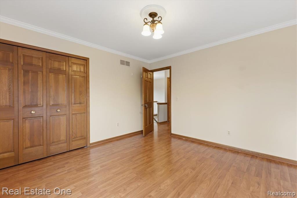 720 Essex Drive, Rochester Hills, MI 48307 — Photo 25
