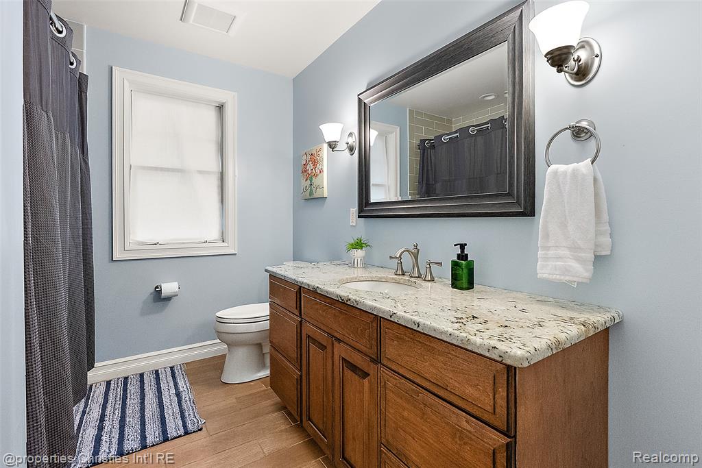 525 Broadacre Avenue, Clawson, MI — Photo 30
