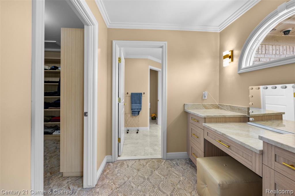 18091 Peninsula Way, Northville, MI 48168 — Photo 35